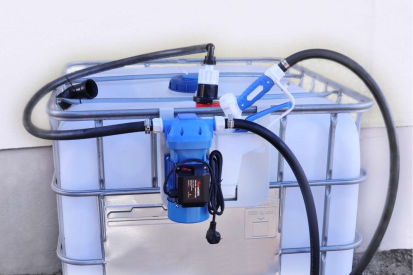 IBC REKO kontajner 1000l AdBlue s výdajným zariadením 230 V - Dĺžka hadice: 8 m, Prietokomer: Ne, Vypínanie pištole: manuální